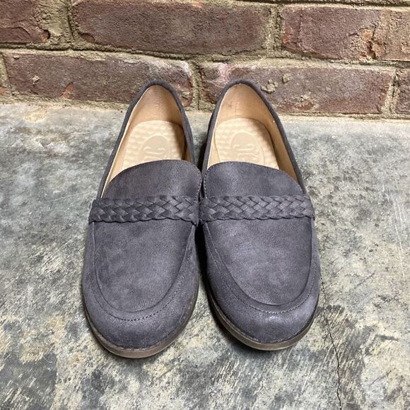 Gray Faux Suede Braided Loafer Flat Size 9 - Picture 3 of 9